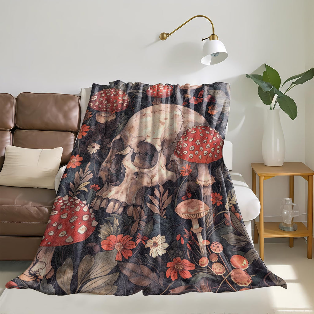 TZLXRVC Skull Mushroom Forest Throw Blanket, Warm Flannel Blankets Dark Botanical with Flower, Goth Halloween Decor and Gifts, Soft Cozy Throws, 50"X60" for Bedroom Couch Travel Office