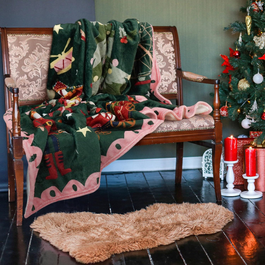Christmas Throw Blanket for Couch 60x50,Green Winter Holiday Festival Cute Xmas Nutcracker Christmas Tree Blankets for Woman,Soft Flannel Fleece Blankets for Home Living Room Bed Chair Decor